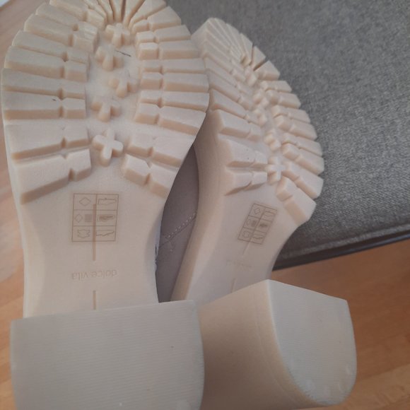 NWOT Dolce Vita Cashe Waterproof Bootie in Dune Suede H2O, Size 7 - Picture 7 of 7